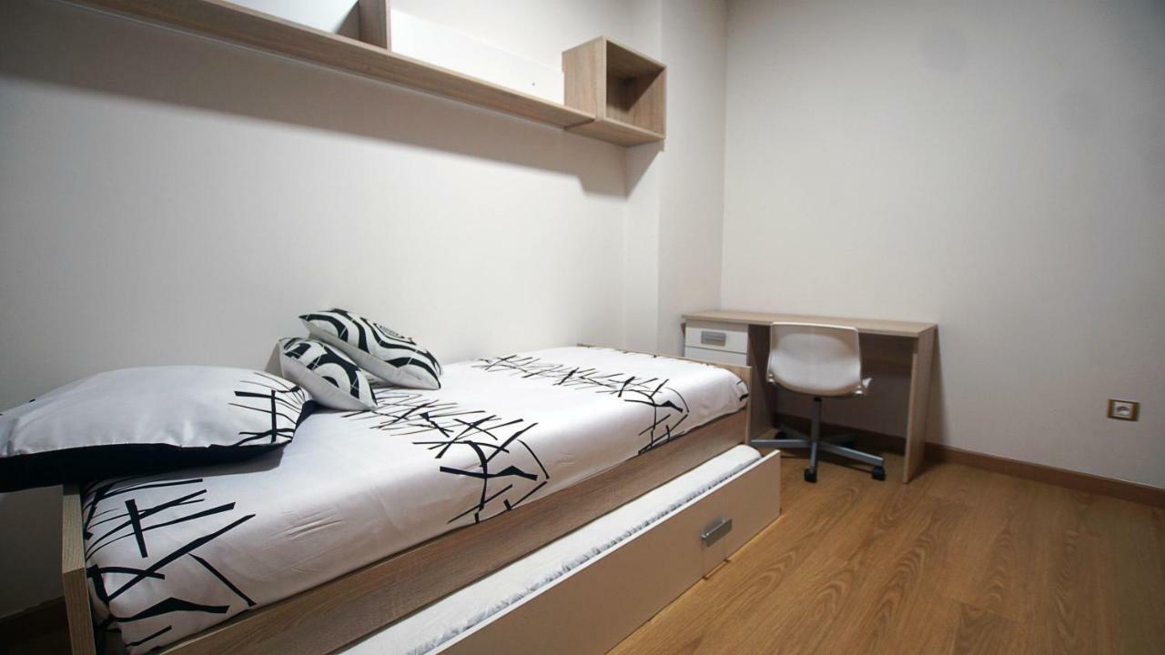 Apartamento Con Garaje, El Barco Toledo Exterior photo